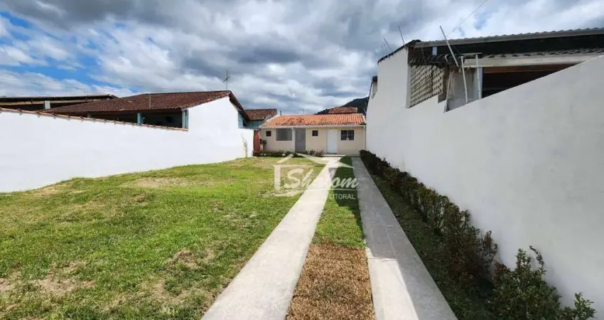 Casa com 2 quartos para alugar na Avenida Brasília, Indaiá, Caraguatatuba