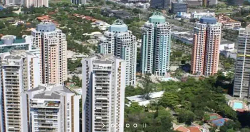 VENDO quarto e sala no Coração da Barra da Tijuca