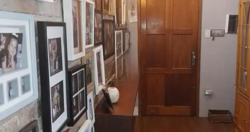 Apartamento com 3 quartos à venda na Avenida Pernambuco, 2536, Navegantes, Porto Alegre