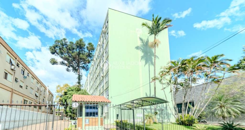 Apartamento com 3 quartos à venda na Rua Guilherme Alves, 546, Partenon, Porto Alegre