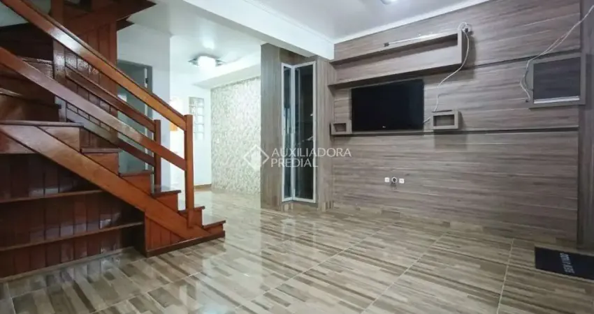 Casa em condomínio fechado com 3 quartos à venda na Avenida José Aloísio Filho, 889, Humaitá, Porto Alegre