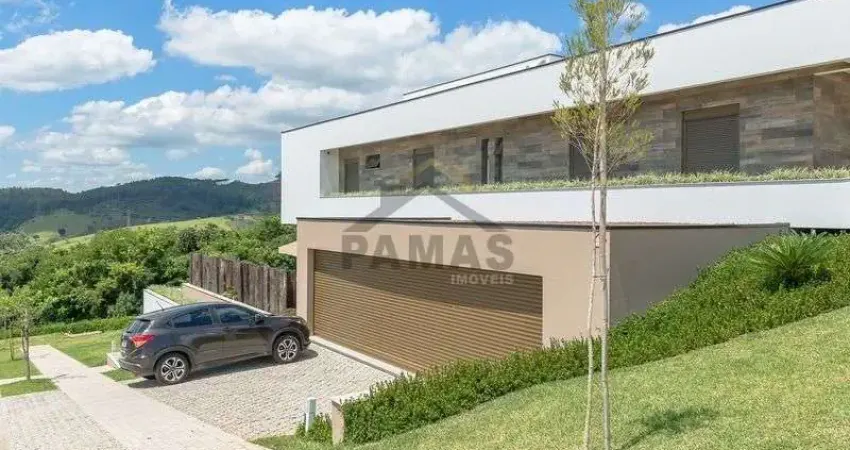 Casa Luxuosa de esquina a venda em condominio Fechado de Alto Padrao em Vinhedo, area total de  822 m2 e AC 413m2