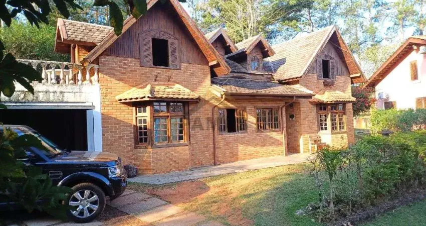 Casa pre fabricada, em terreno de 1.000 m2, a venda no Parque Estancia Atibaia que e um dos melhores Condominios da Cidade de Atibaia/SP