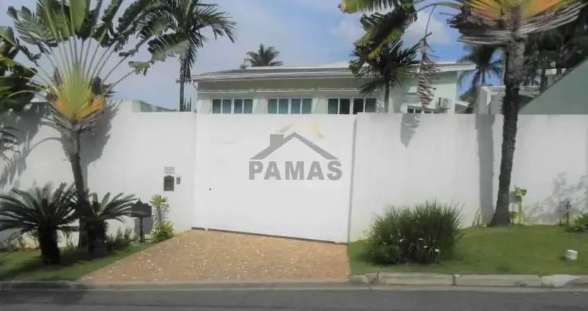 Oportunidade de compra, 03 suites, 03 salas e muito mais, no Condominio Marambaia em Vinhedo/SP.