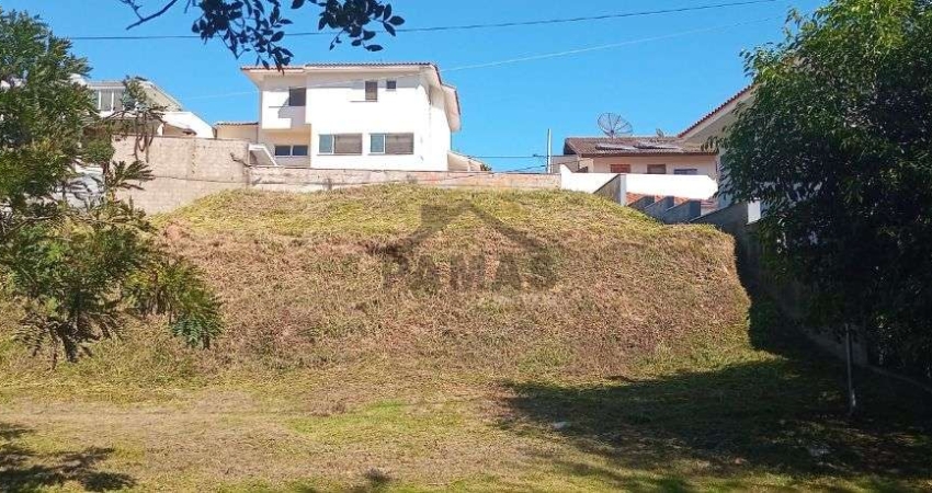 Terreno de alto padrao a venda no Villaggio Capriccio em Louveira