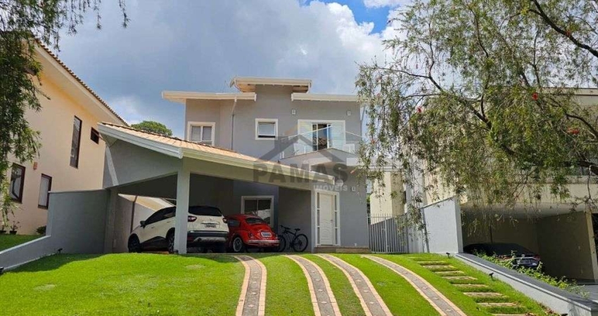 Casa de alto padrao com piscina aquecida no Condominio Alpes de Vinhedo