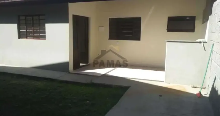 Excelente casa de fundos, para locacao, em otima localizacao na capela em vinhedo/sp