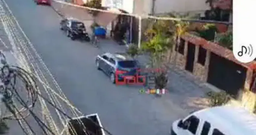 Sobrado para alugar, 30 m² por R$ 1.500,00/mês - Centro - Cabo Frio/RJ