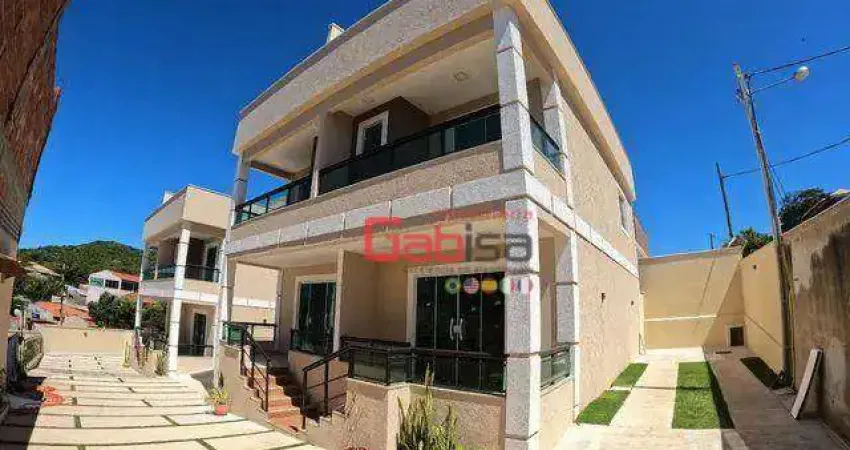 Casa com 2 dormitórios à venda, 92 m² por R$ 450.000,00 - Guriri - Cabo Frio/RJ