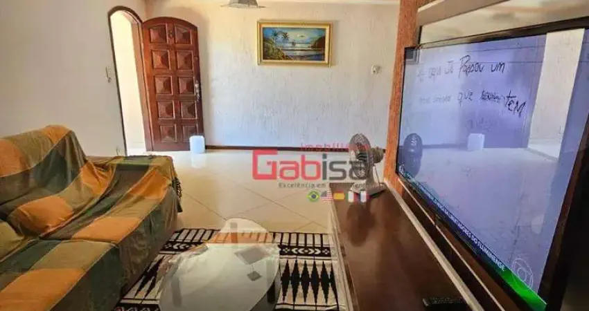 Casa com 3 dormitórios à venda, 107 m² por R$ 620.000,00 - Jardim Olinda - Cabo Frio/RJ