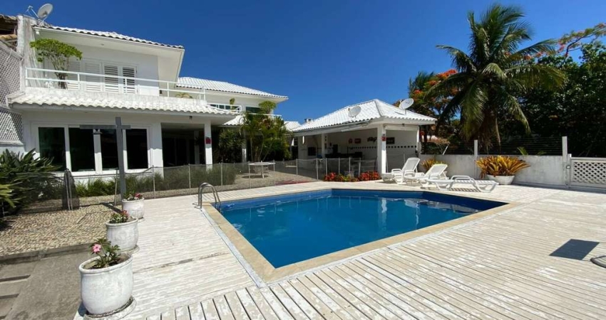 Casa com 5 dormitórios à venda, 574 m² por R$ 3.150.000,00 - Peró - Cabo Frio/RJ