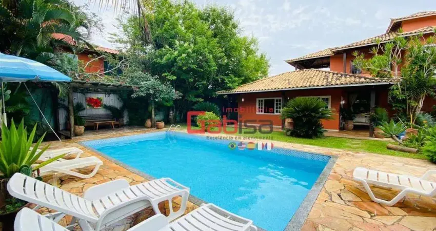 Casa com 6 dormitórios à venda, 350 m² por R$ 2.500.000,00 - Loteamento Portal da Ferradura - Armação dos Búzios/RJ