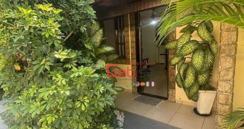 Casa com 2 dormitórios à venda, 57 m² por R$ 350.000,00 - Jardim Flamboyant - Cabo Frio/RJ