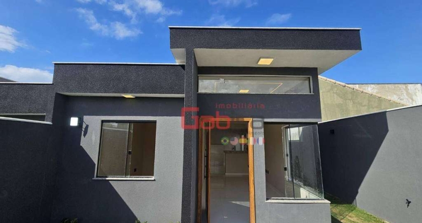 Casa com 2 dormitórios à venda, 61 m² por R$ 330.000,00 - Vila do Peró - Cabo Frio/RJ