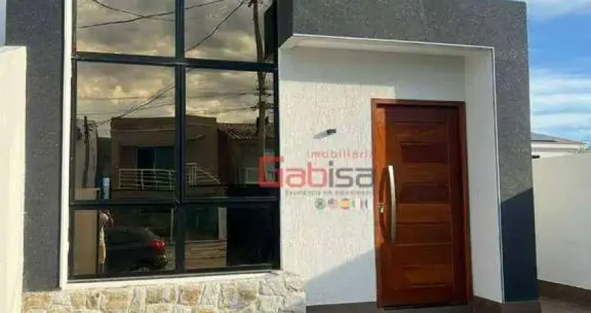 Casa com 3 dormitórios à venda, 175 m² por R$ 650.000 - Nova São Pedro - São Pedro da Aldeia/RJ