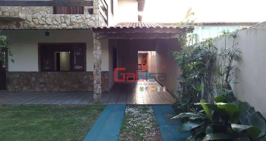 Casa com 3 dormitórios à venda, 360 m² por R$ 1.400.000 - Jardim Excelsior - Cabo Frio/RJ