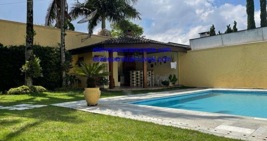 Parque dos Príncipes casa de Condomínio com 4 Quartos sd 2suítesquintal 4 vagas  à Venda, por R$ 2.890.000,00