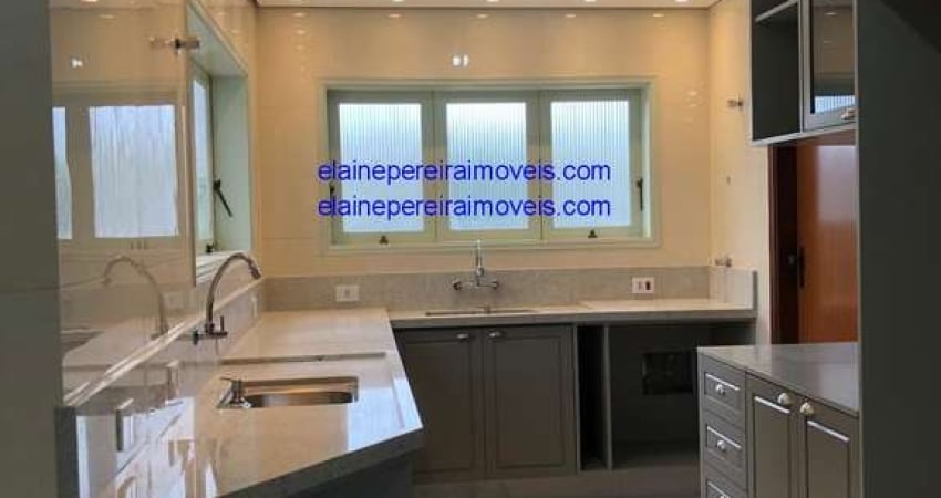 Cond. Fechado à Venda - Morumbi, 5 Quartos, 560m² - R$ 2.450.000 à venda