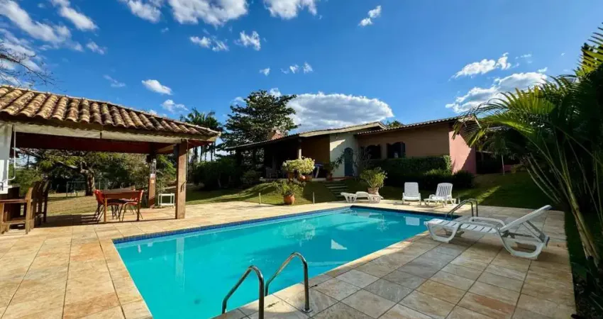 Casa com 5 dormitórios à venda, 539 m² por r$ 4.800.000,00 - vila petrópolis - atibaia/sp