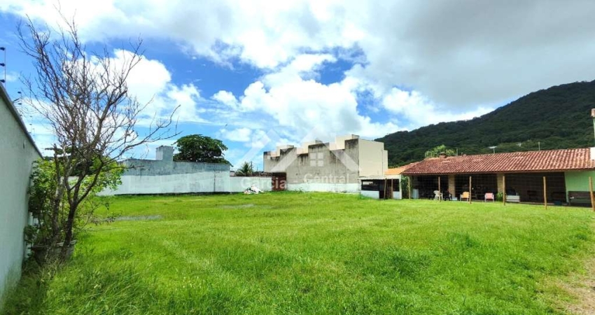 Terreno à venda na Jardim Guarau, 75, Guaraú, Peruíbe