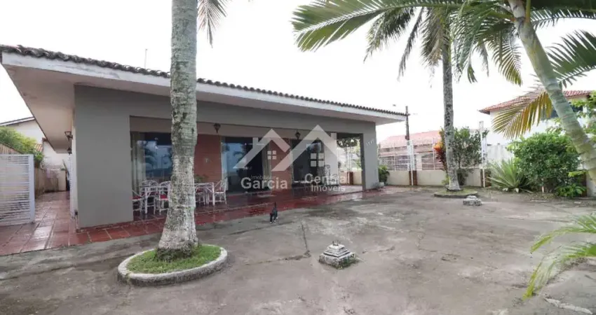Casa com 3 quartos à venda na Balneário Florida, 201, Balneario Flórida, Peruíbe