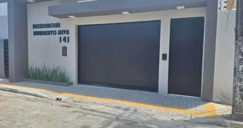 Casa à venda no bairro Jardim Aeroporto - Lauro de Freitas/BA