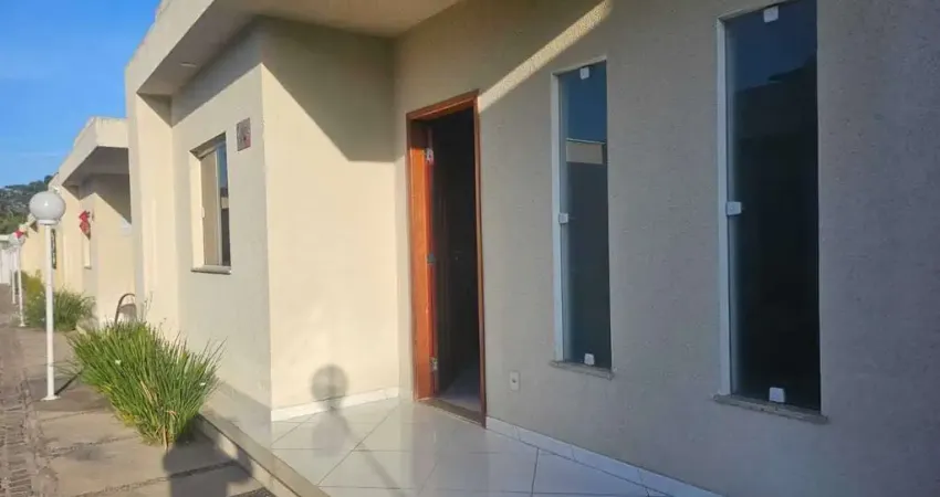 Casa terrea com 2 quartos mobiliada atrás do Shopping Outlet Premium