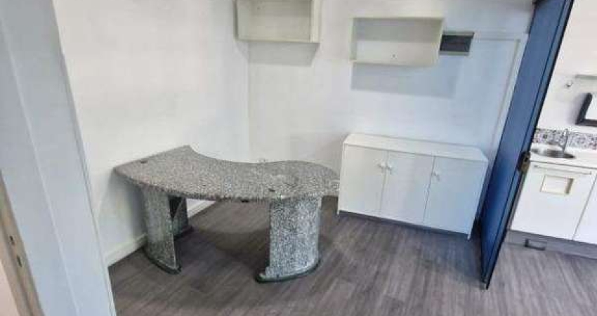Sala com recepção e espaço para consultório de dentista
