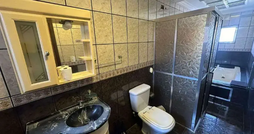 Casa com 2 vagas de garagem