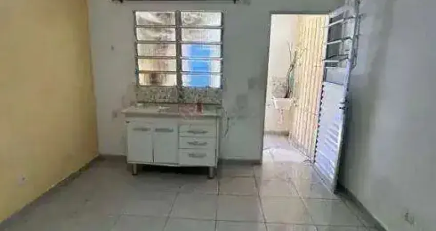 Casa estilo studio no Tatuapé, Moderno, Prático e Bem Localizado!