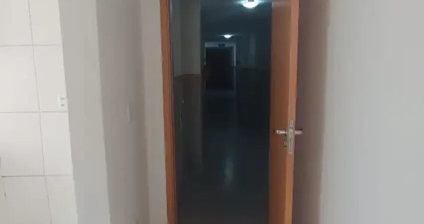 Apartamento com 2 quartos para alugar no Buraquinho, Lauro de Freitas 