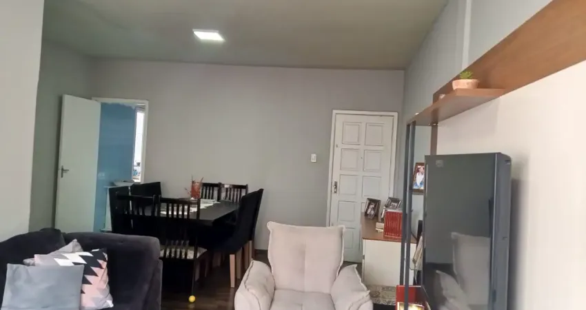 Apartamento a venda, com possibilidade de troca por apartamento de menor valor, perto de tudo o que você precisa!