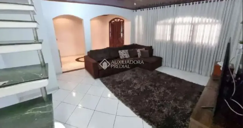 Casa com 3 quartos à venda na Rua Salim Mahfoud, 354, Parque Terra Nova II, São Bernardo do Campo