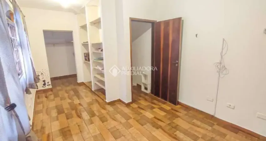 Casa comercial à venda na Reverendo Alcides Franco, 102, Jardim Itapemirim, São Paulo