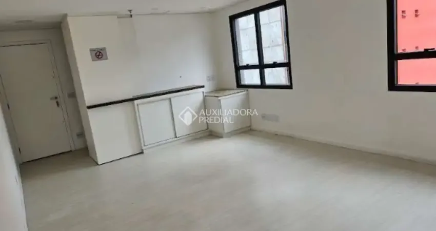 Sala comercial à venda na Rua Maestro Cardim, 1191, Liberdade, São Paulo