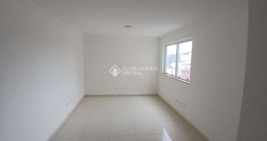 Sala comercial para alugar na Rua Francesco Coppini, 83, Nova Gerty, São Caetano do Sul