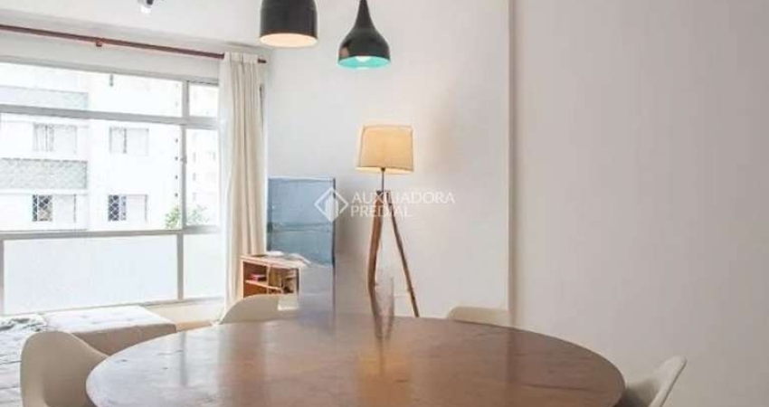 Apartamento com 3 quartos para alugar na Rua Martiniano de Carvalho, 549, Bela Vista, São Paulo