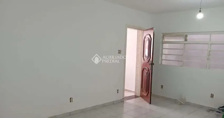 Casa com 2 quartos para alugar na Rua Votorantim, 271, Barcelona, São Caetano do Sul