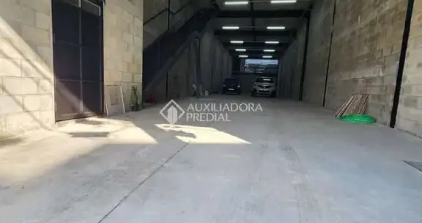 Barracão / Galpão / Depósito para alugar na São Francisco, 604, Santo Antônio, São Caetano do Sul