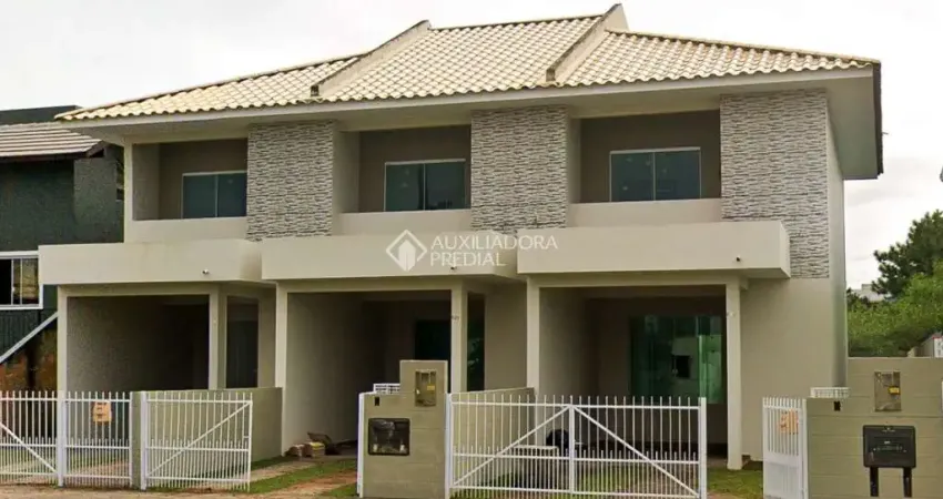 Casa com 2 quartos à venda na Rua Fernando Bauther da Silva, 621, Ingleses do Rio Vermelho, Florianópolis
