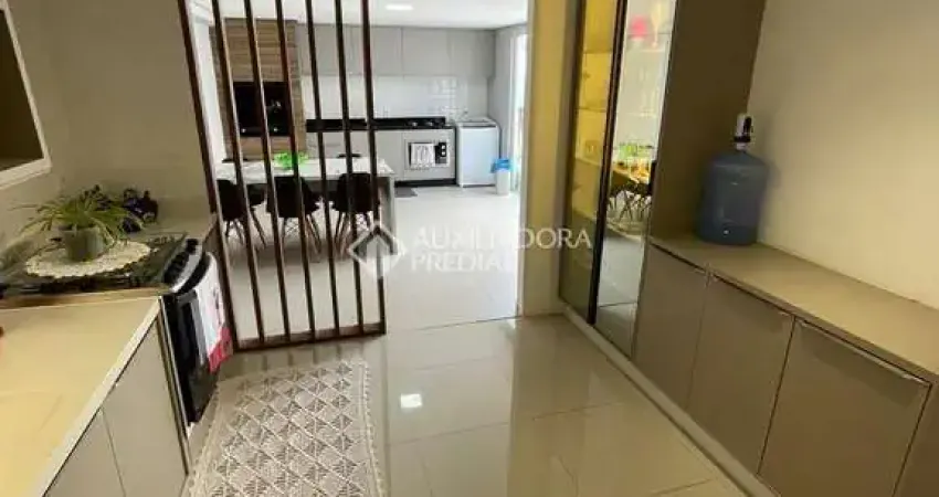 Casa em condomínio fechado com 2 quartos à venda na Avenida Paulo Roberto Vidal, 1455, Bela Vista, Palhoça