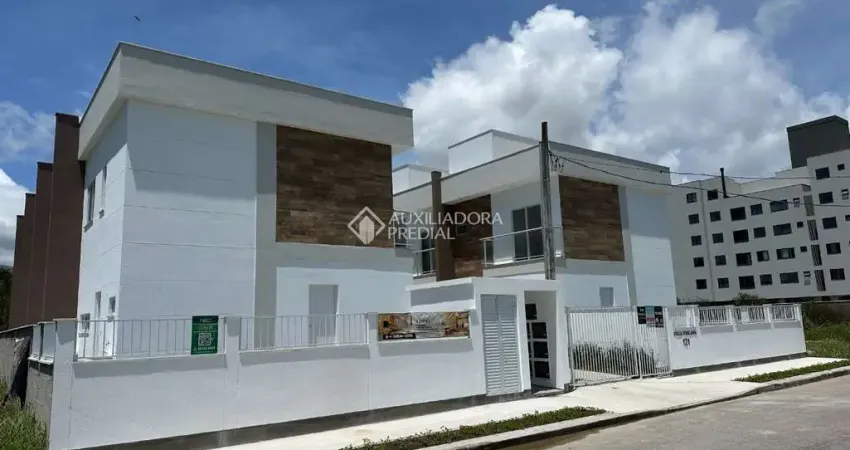 Casa em condomínio fechado com 2 quartos à venda na Rua Orlando João da Rosa, 121, Nova Palhoça, Palhoça