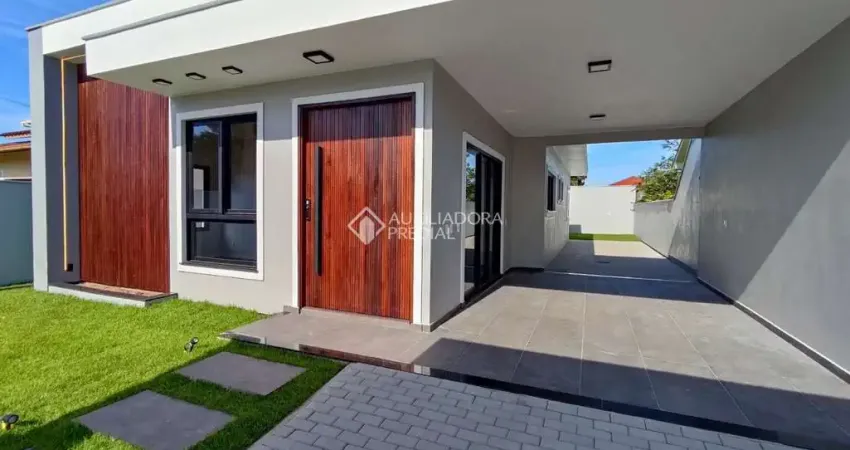 Casa com 3 quartos à venda na São Pedro, 420, Vila Nova, Imbituba