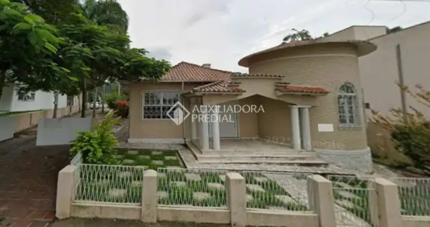 Casa com 4 quartos à venda na Antônio Bittencourt Capanema, 858, 98541, Centro, Imaruí