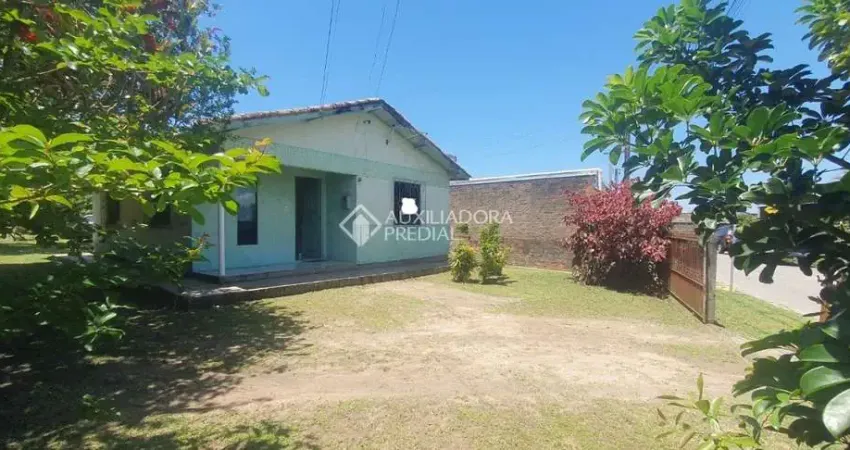 Casa com 2 quartos à venda na Cônego Itamar Luiz da Costa, 1011, 10, Povoado de Nova Brasília, Imbituba