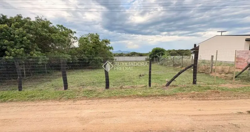 Terreno à venda na Benício Manoel Cipriano, 10, Alto Arroio, Imbituba