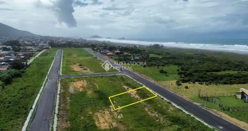 Terreno à venda na Vila Paraíso, 10, Vila Nova, Imbituba