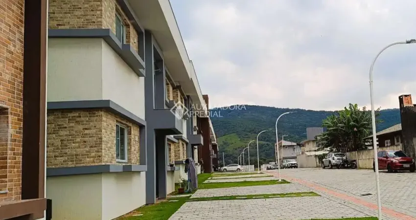 Apartamento com 2 quartos à venda na Nicolau Manoel De Abreu, 9, Ambrósio, Garopaba