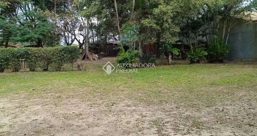 Terreno à venda na Clemente Bernardino Machado, 295, Grama, Garopaba