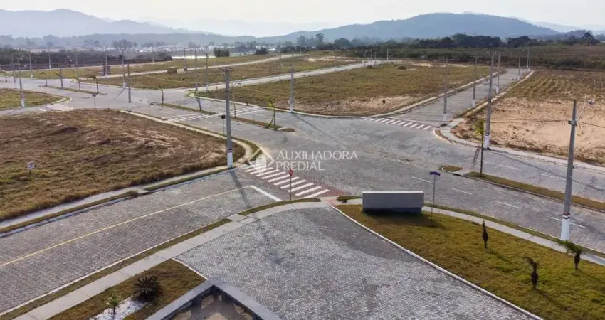 Terreno à venda na João De Araújo, 3780, Sambaqui, Imbituba